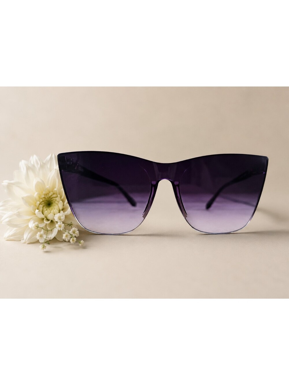 EUC Quay Australia Women's Purple Gradient Cat-Eye Sunglasses